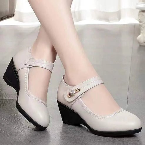 Leyni™ – Elegant Comfortable Shoes with Medium Heels - VidaVora